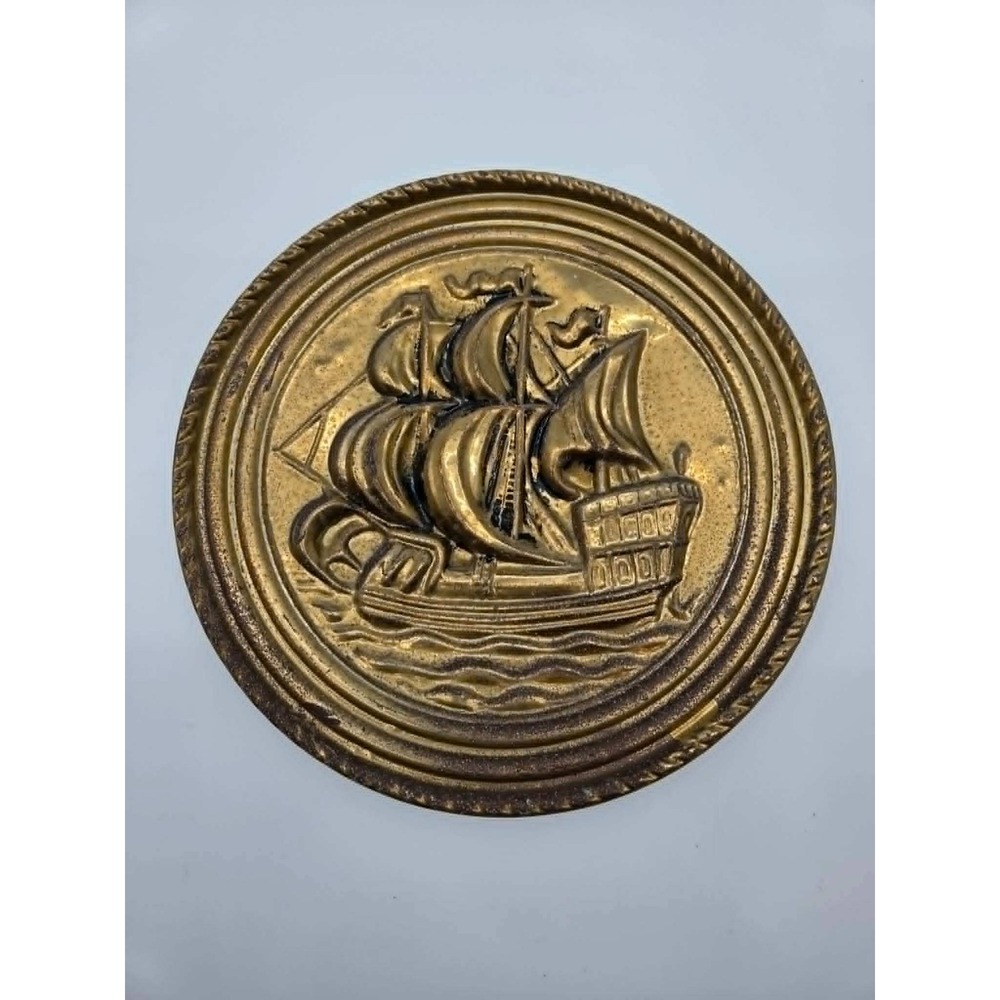 Unbranded Wall Plate Vintage 8.5 inch Nautical Sailing Ship Embossed Brass Tone